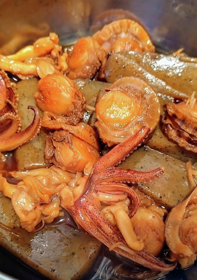 イカとホタテとこんにゃくの煮物-レシピのメイン写真