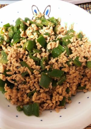 ピーマンと鶏ひき肉のそぼろ炒め-レシピのメイン写真