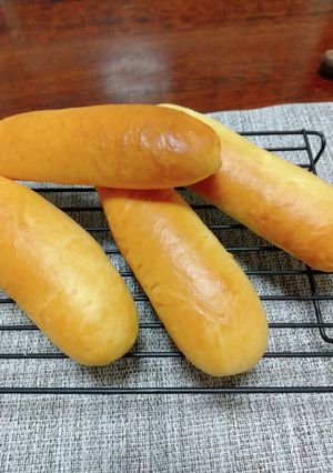 コッペパン(チョツと甘く、パンだけでも)-レシピのメイン写真