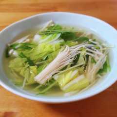 รูปของ 残り物で簡単に☆野菜の中華スープ