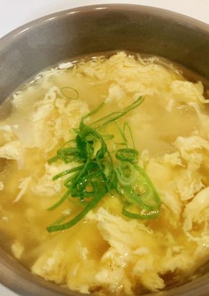 ひと手間で激変！？ふわふわたまごスープ-レシピのメイン写真