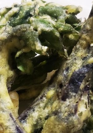 お年寄り絶賛シリーズ☆うど葉先☆天麩羅☆-レシピのメイン写真