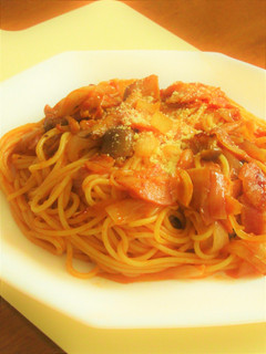ベーコンとしめじと新玉ねぎのトマトパスタ-レシピのメイン写真