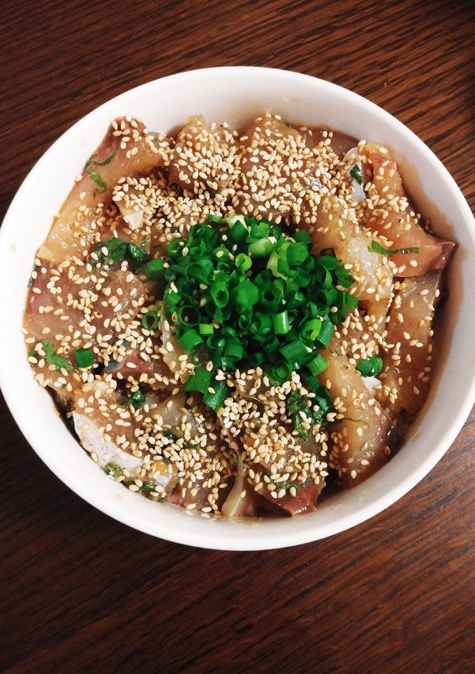 簡単☆いなだの漬け丼-レシピのメイン写真