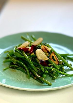 新芯菜（なばな）のペペロンチーノ風炒め-レシピのメイン写真