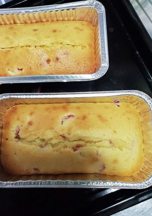 ふんわりイチゴのパウンドケーキ-レシピのメイン写真