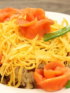 母の日やひな祭りに! ちらし寿司のケーキ-レシピのメイン写真