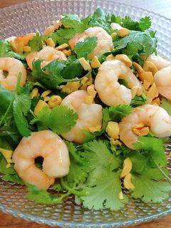 エビとパクチーのエスニックサラダ-レシピのメイン写真