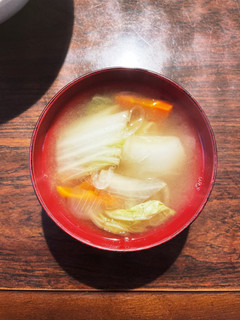 新玉葱入り根菜田舎味噌汁-レシピのメイン写真