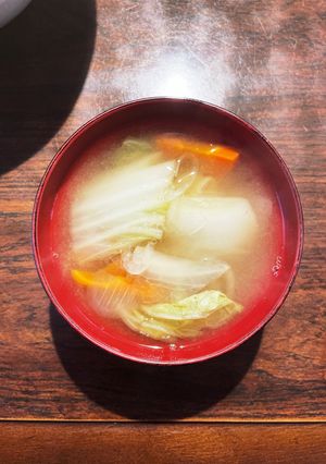 新玉葱入り根菜田舎味噌汁-レシピのメイン写真