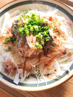 鯖缶と新玉ねぎのサラダ-レシピのメイン写真