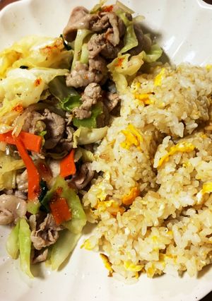 ズボラな親父の肉野菜炒めチャーハン-レシピのメイン写真