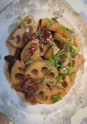 ご飯がすすむ♪れんこんと牛肉の甘辛煮-レシピのメイン写真