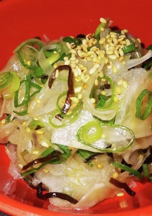 新玉ねぎの塩昆布和え☆簡単おつまみ-レシピのメイン写真