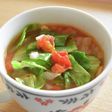レタスとトマトの具だくさんスープ