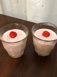 簡単♪混ぜるだけ☆フレッシュな苺シェイク-レシピのメイン写真