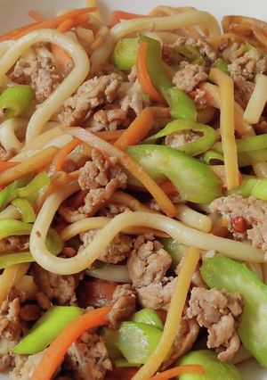 適当ピリ辛中華風焼きうどん-レシピのメイン写真