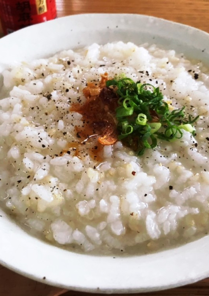 簡単！鶏皮を茹でたスープで♡中華粥-レシピのメイン写真