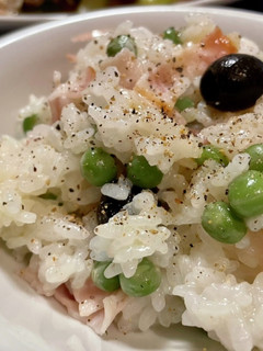 グリンピースの炊飯ピラフ-レシピのメイン写真