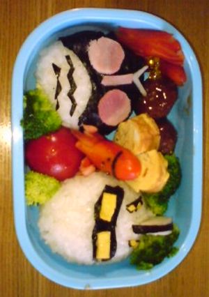 キャラ弁　仮面ライダー＆ウルトラセブン-レシピのメイン写真