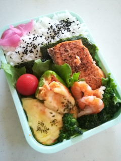 シャケ弁当高校生のお弁当5/10-レシピのメイン写真
