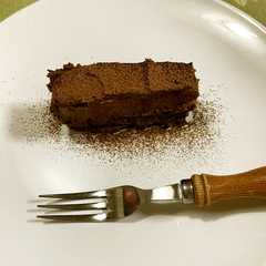 รูปของ 幸せのローケーキ☆アボカドチョコベリー
