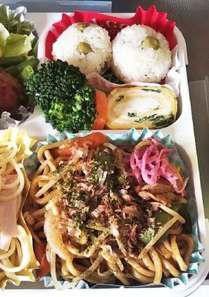 ④フードマンで簡単食欲増#麺2食豪華弁当-レシピのメイン写真