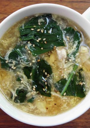 ほうれん草と鶏むね肉のスープ-レシピのメイン写真