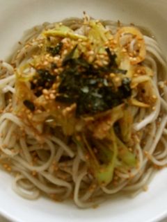 冷たい葱ラー油蕎麦-レシピのメイン写真