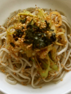 冷たい葱ラー油蕎麦-レシピのメイン写真