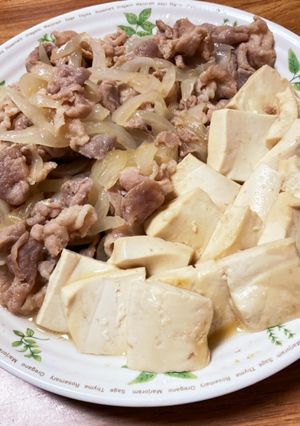 ✩.*˚豚の小間切れ肉で肉豆腐風炒め煮-レシピのメイン写真