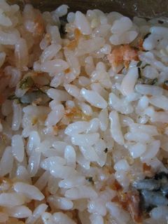 超簡単♪炊くだけ鮭の炊き込みごはん-レシピのメイン写真