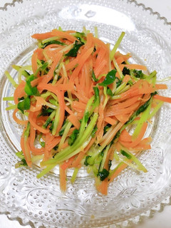 豆苗と人参の簡単ナムル-レシピのメイン写真