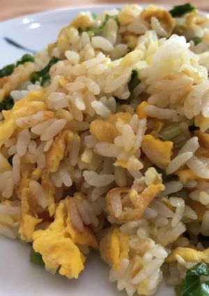 栄養満点　カブの葉玉子チャーハン-レシピのメイン写真