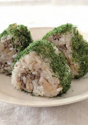 牛肉とれんこんのゆずみそおにぎり-レシピのメイン写真