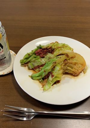 春キャベツとコンビーフのステーキ-レシピのメイン写真
