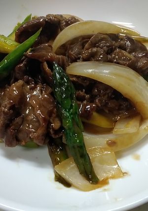 牛肉とアスパラガスのオイスター炒め-レシピのメイン写真