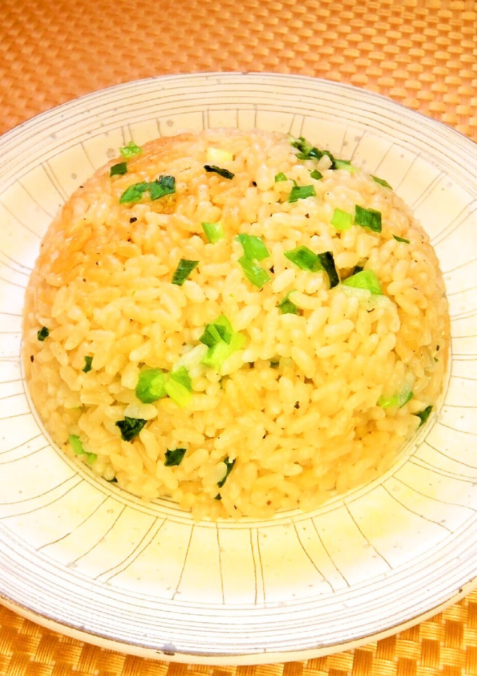 ☺炊飯器で簡単♪ガーリックライス☺-レシピのメイン写真