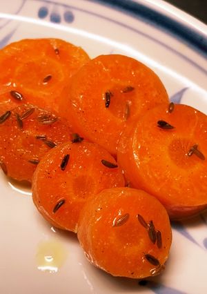 人参のクミンオイル蒸し-レシピのメイン写真