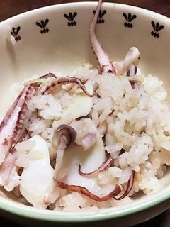 白イカのゲソと新生姜の炊き込みご飯-レシピのメイン写真