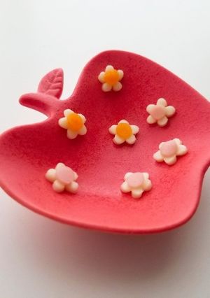 お弁当に小さな小さなお花♪-レシピのメイン写真