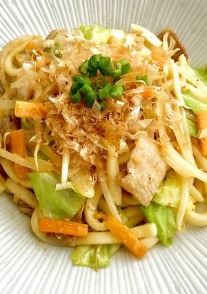 焦がしニンニク香る焼うどん-レシピのメイン写真