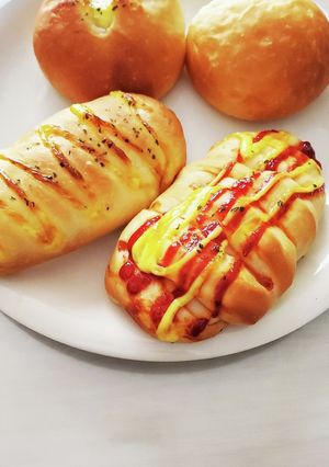 (改良)コーン缶の汁でほんのり甘いぱん♪-レシピのメイン写真
