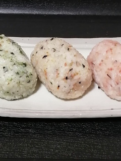 おこわ風おにぎり-レシピのメイン写真