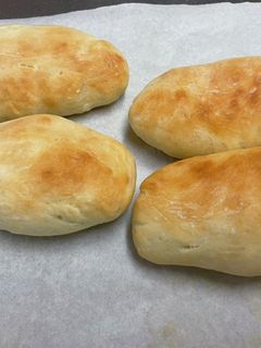 手ごねパン〜白いコッペパン風〜-レシピのメイン写真