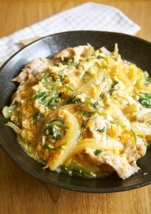豚こまとほうれん草の卵とじ丼♪-レシピのメイン写真