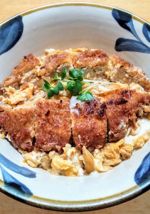 惣菜を使った有名店風のカツ丼はいかが-レシピのメイン写真