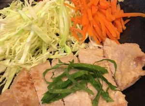 簡単　豚厚切り肉の味噌塩麹焼き-レシピのメイン写真