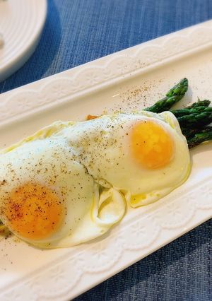 アスパラソテー目玉焼き乗せ-レシピのメイン写真