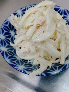 新玉ねぎのツナマヨからしサラダ-レシピのメイン写真